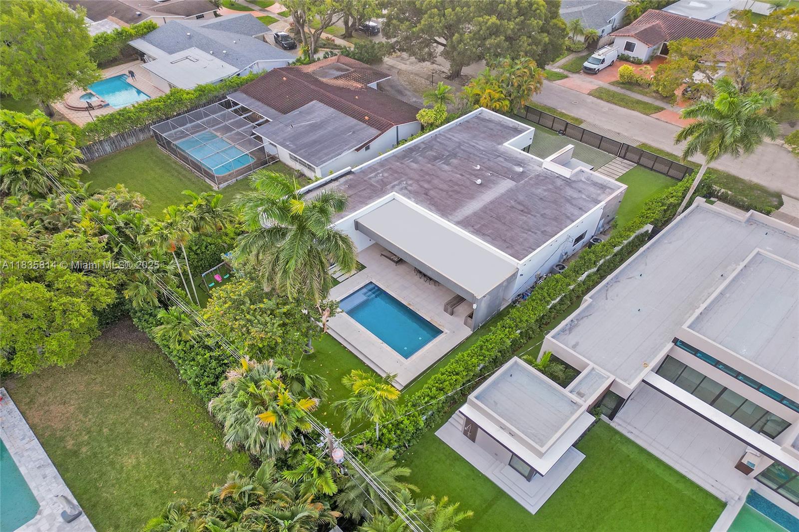 COUNTY SQUIRE ESTATES SEC - Residential Lease