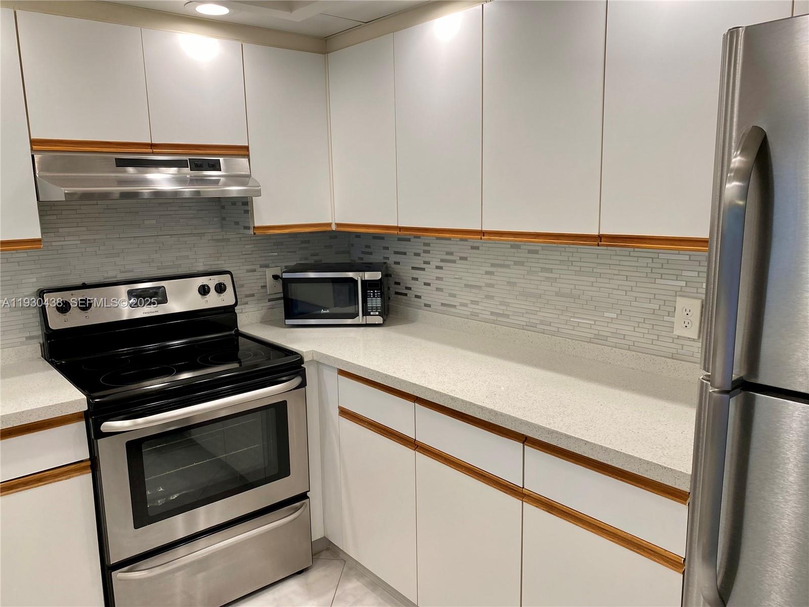 BUCKINGHAM AT CENTURY VIL - Residential Lease