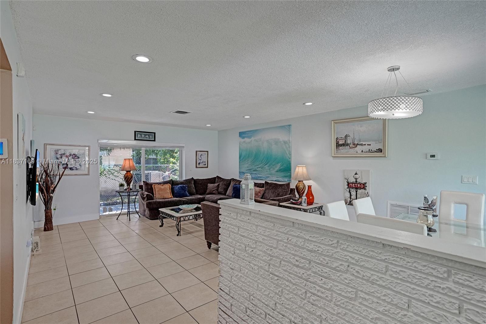 ROSEN TR - Residential