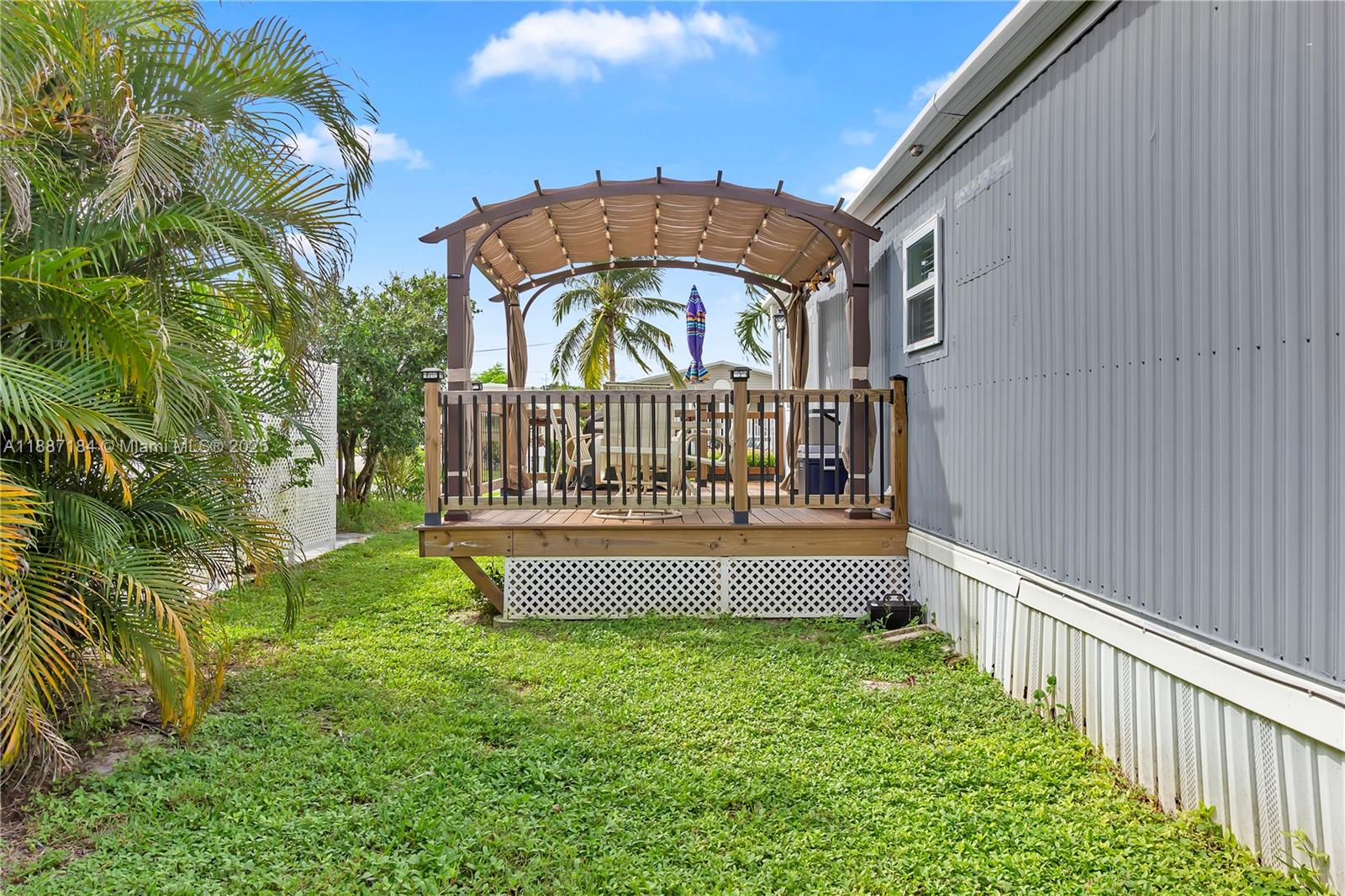 NORTHERN PINES MOBILE HOM - Residential