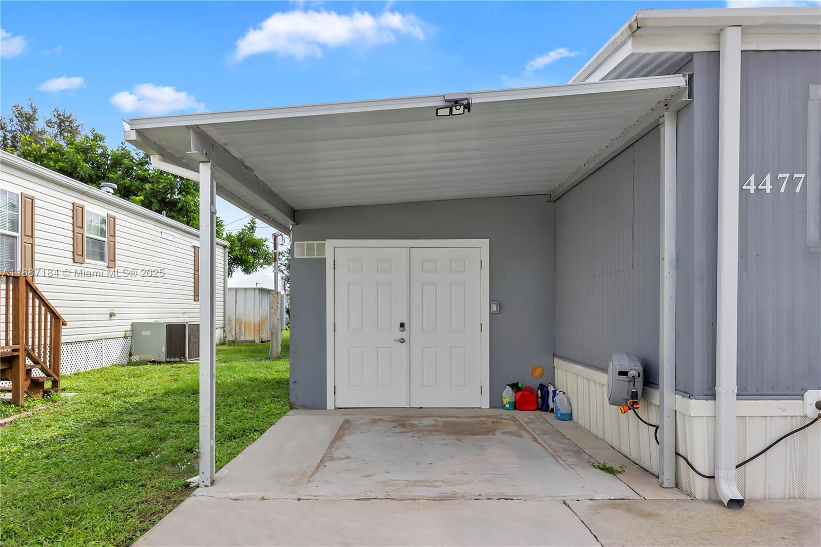 NORTHERN PINES MOBILE HOM - Residential