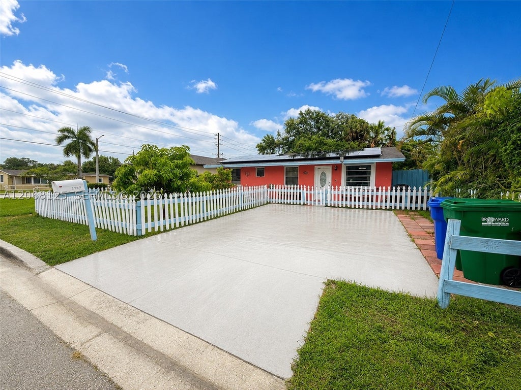 Photo of 2745 NW 7th Ct, Fort Lauderdale, FL 33311 (MLS # A12068125)