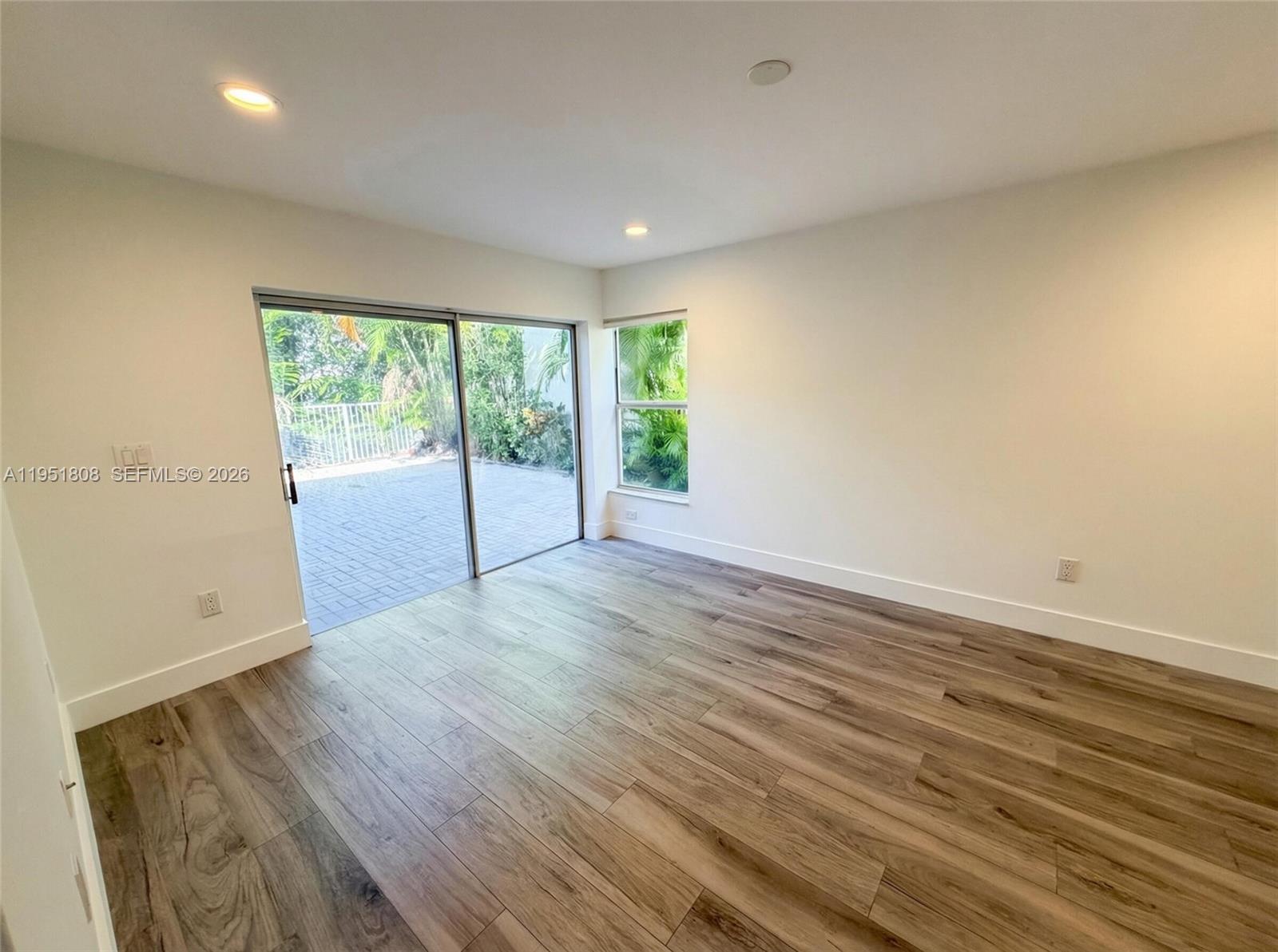 WEST LAKE VILLAGE PLAT - Residential