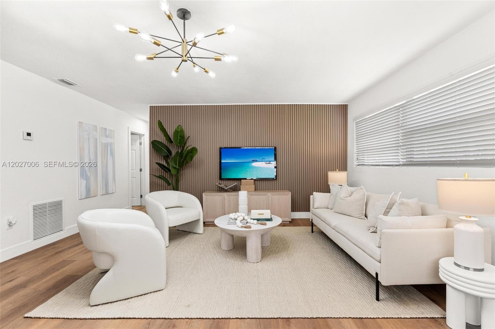 EVERGLADES AVE HTS ADDN - Residential