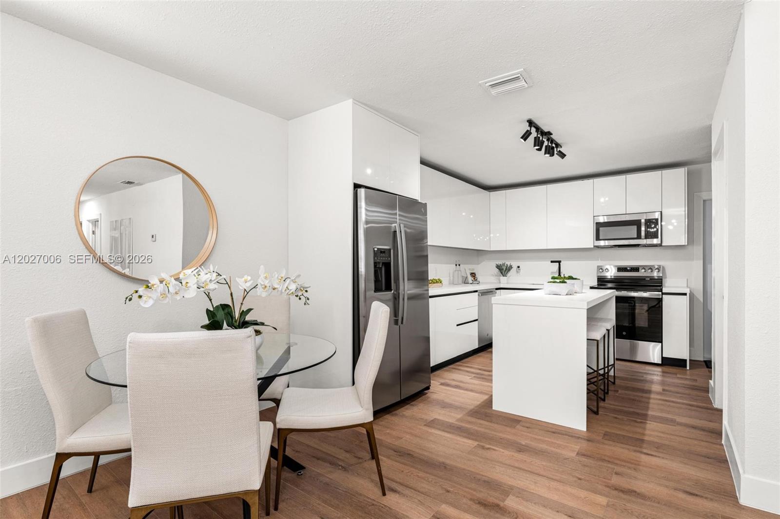 EVERGLADES AVE HTS ADDN - Residential