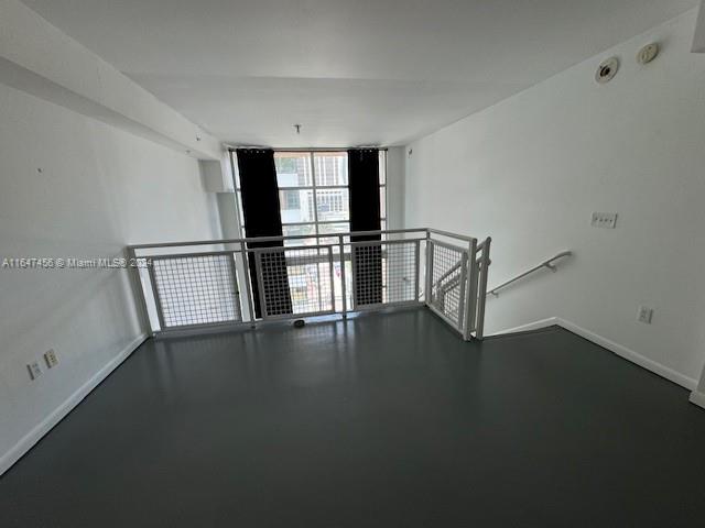 VIZCAYNE SOUTH CONDO - Residential