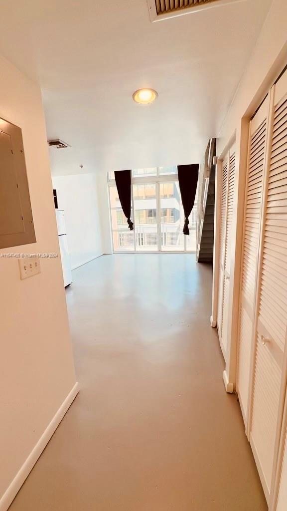 VIZCAYNE SOUTH CONDO - Residential