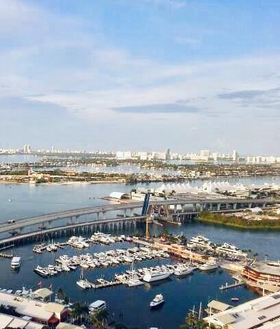 VIZCAYNE SOUTH CONDO - Residential