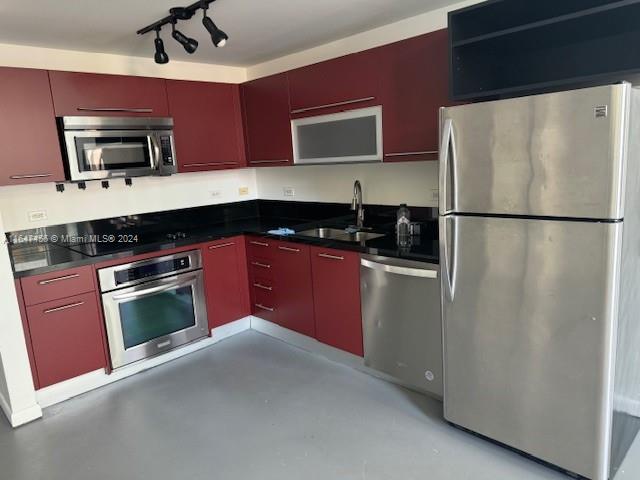 VIZCAYNE SOUTH CONDO - Residential