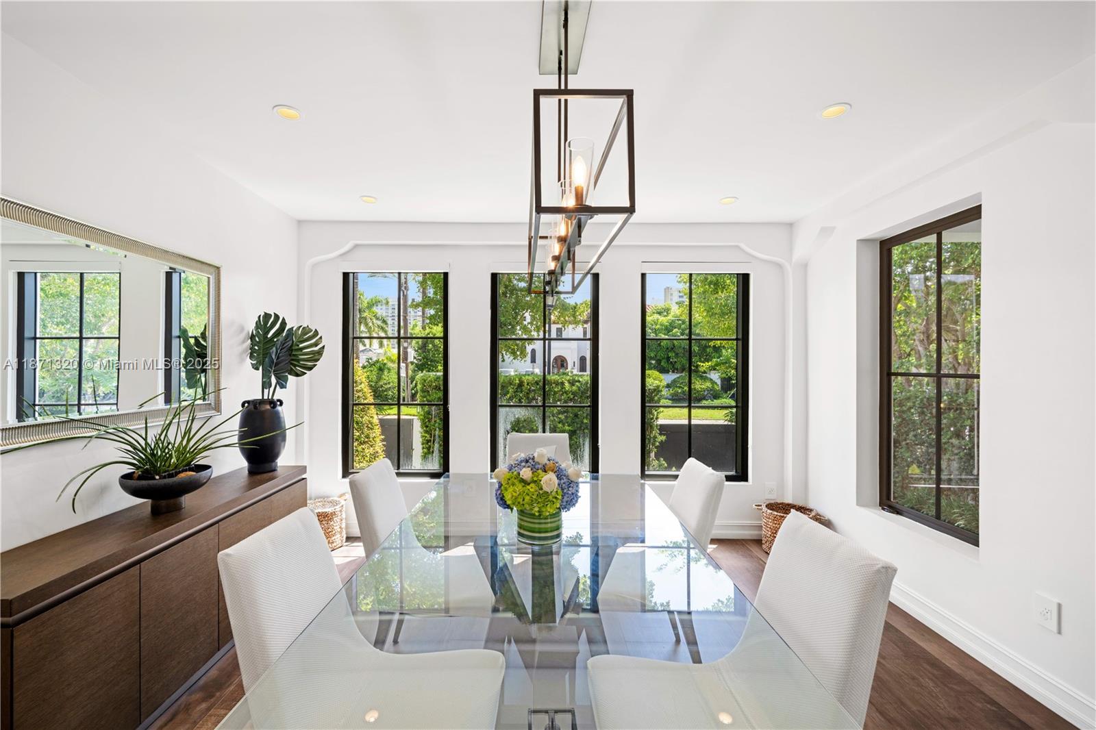 BEACH VIEW - Residential Lease