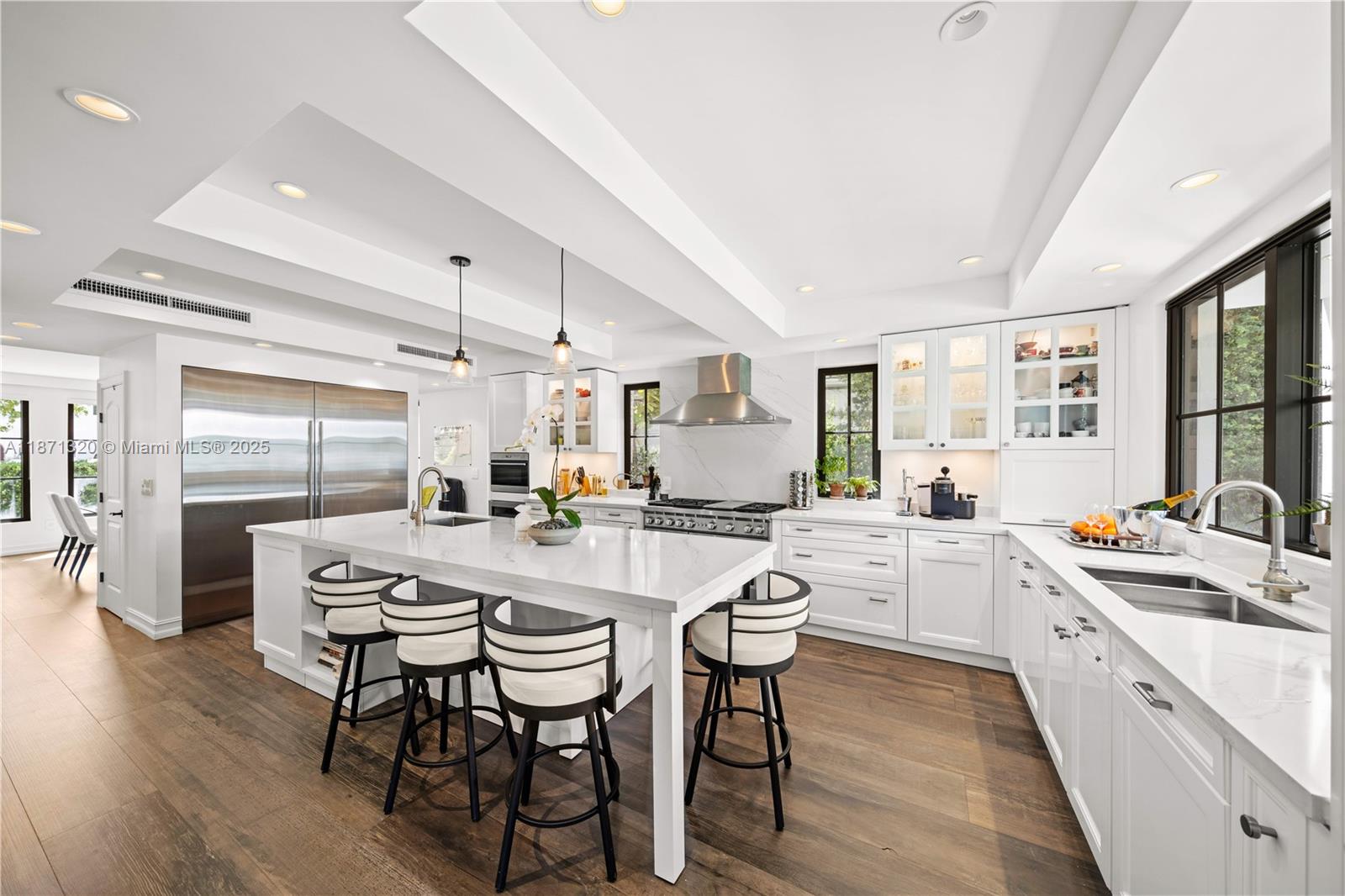 BEACH VIEW - Residential Lease