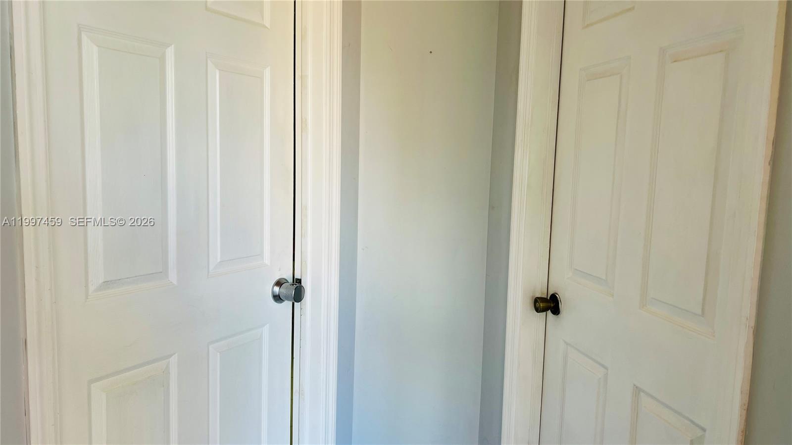 COUNTRY LAKE PARK 1ST ADD - Residential