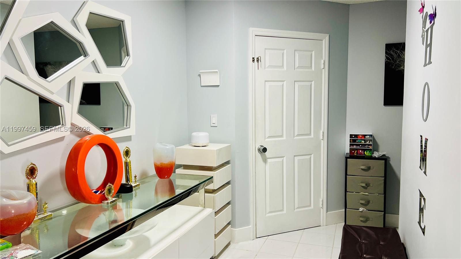 COUNTRY LAKE PARK 1ST ADD - Residential