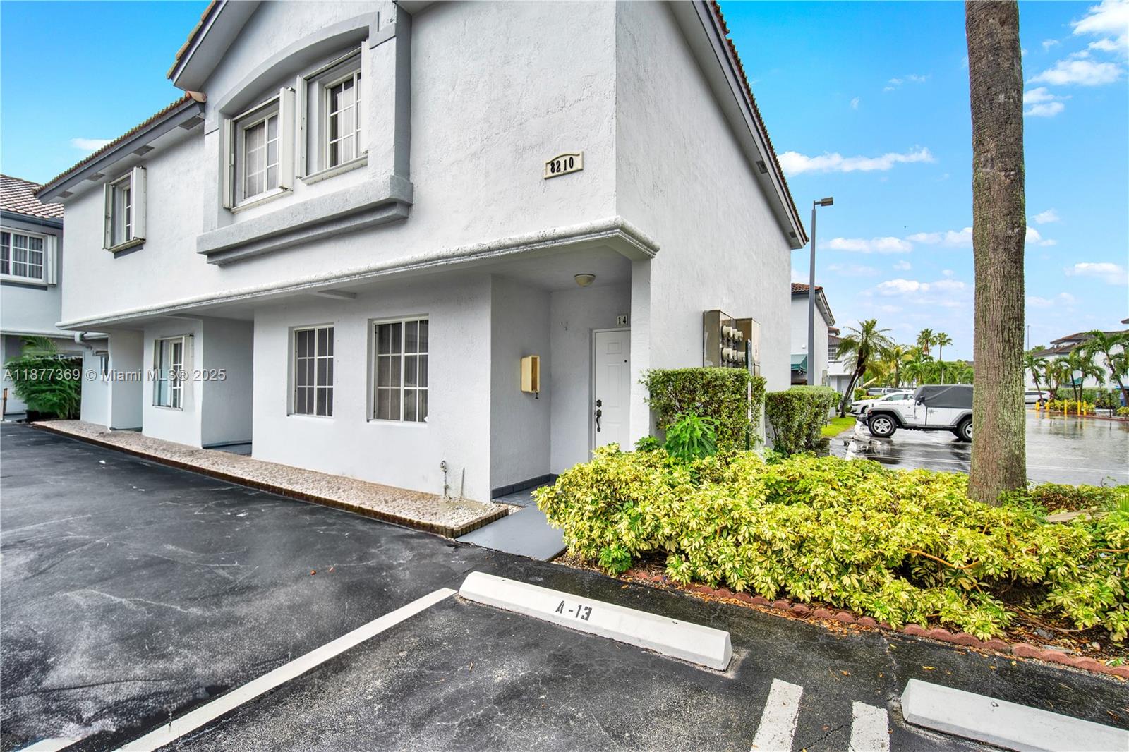 Charming Corner 2-Bedroom, 2.5-Bath Townhome in the Heart of Fontainebleau!
Nestled within the gated community of Les Jardins, this spacious two-story home offers 1,250 sq ft of living space with comfort & convenience in one of Miami’s most central locations. The main level features an open living/dining area, a functional kitchen, and a half bath downstairs. Upstairs, a split-bedroom layout provides privacy, with each bedroom offering its own full bath. Enjoy quick access to Palmetto and Dolphin Expressways, plus nearby shopping, restaurants, Costco, Home Depot, and more. Just 10 minutes to Miami International Airport and 15 minutes to Downtown, with top-rated schools close by.
Join us at the Open House Sunday, Sept 21st from 11–1 PM.
