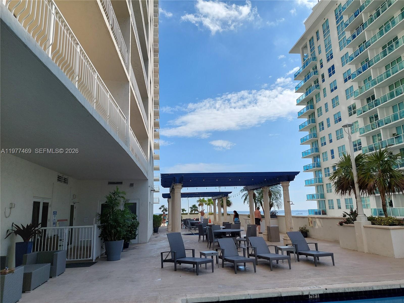 THE CLUB AT BRICKELL BAY - Residential Lease