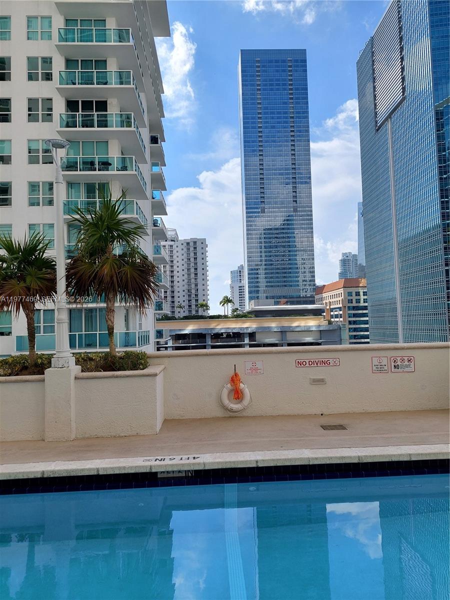 THE CLUB AT BRICKELL BAY - Residential Lease
