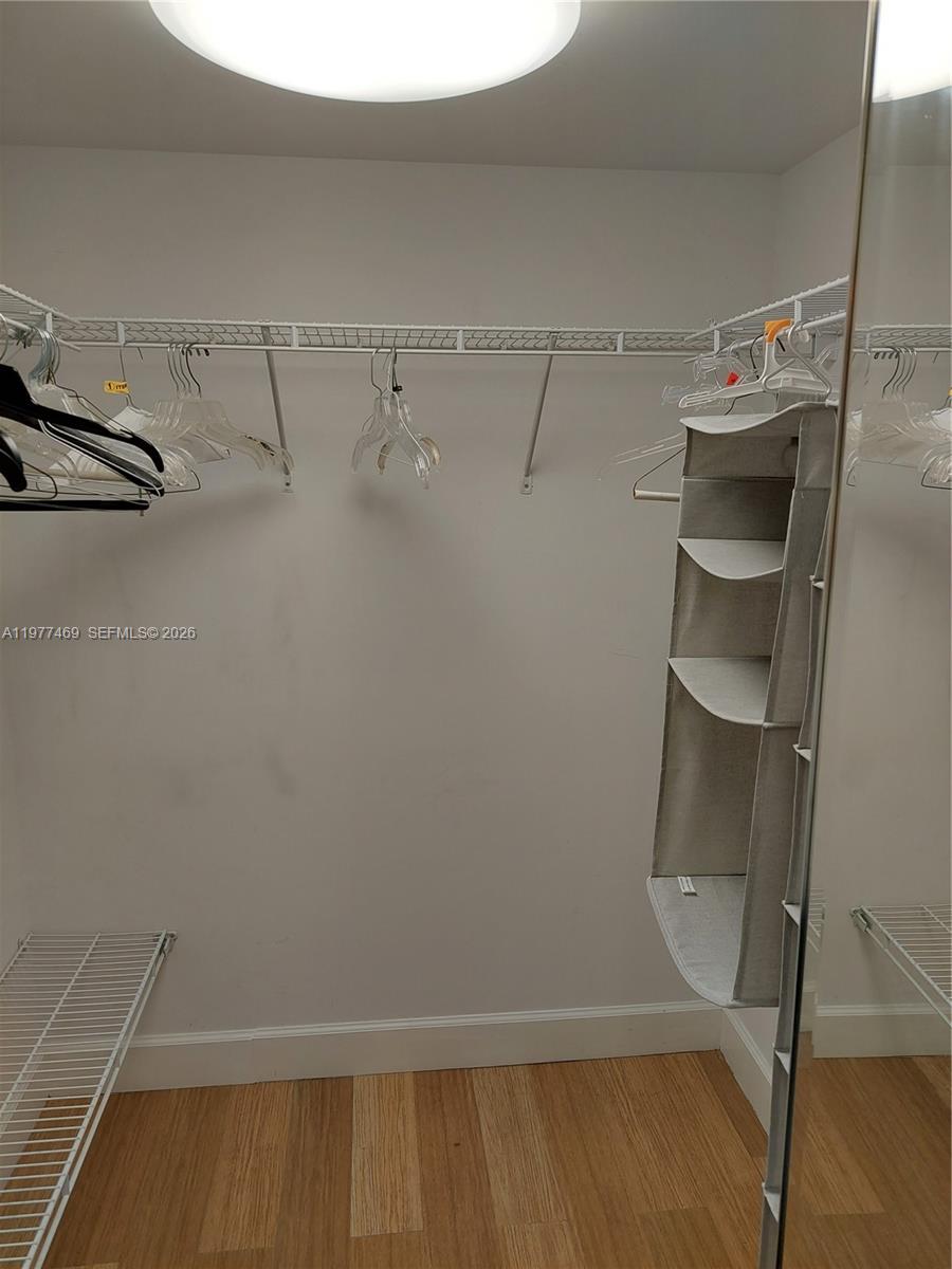 THE CLUB AT BRICKELL BAY - Residential Lease