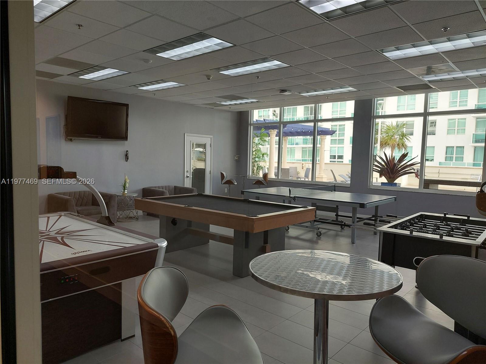 THE CLUB AT BRICKELL BAY - Residential Lease