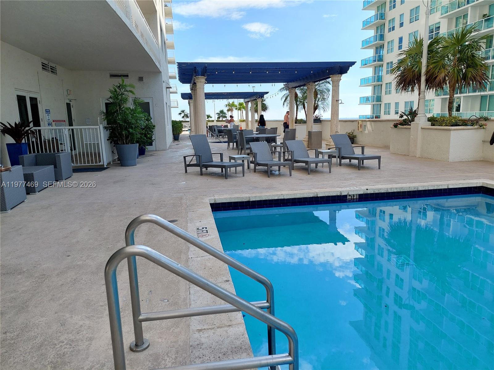 THE CLUB AT BRICKELL BAY - Residential Lease