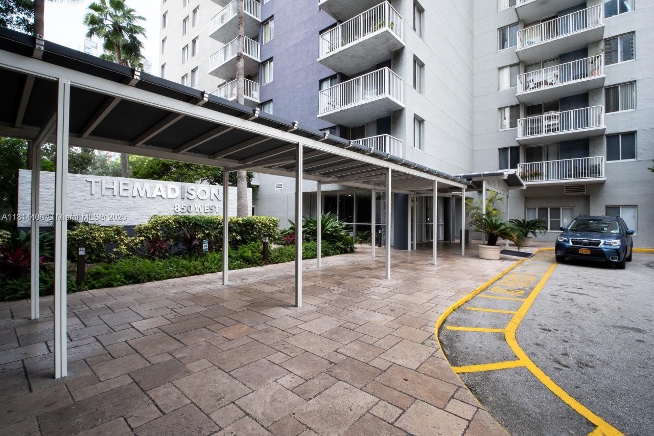 MADISON DOWNTOWN CONDO - Residential Lease