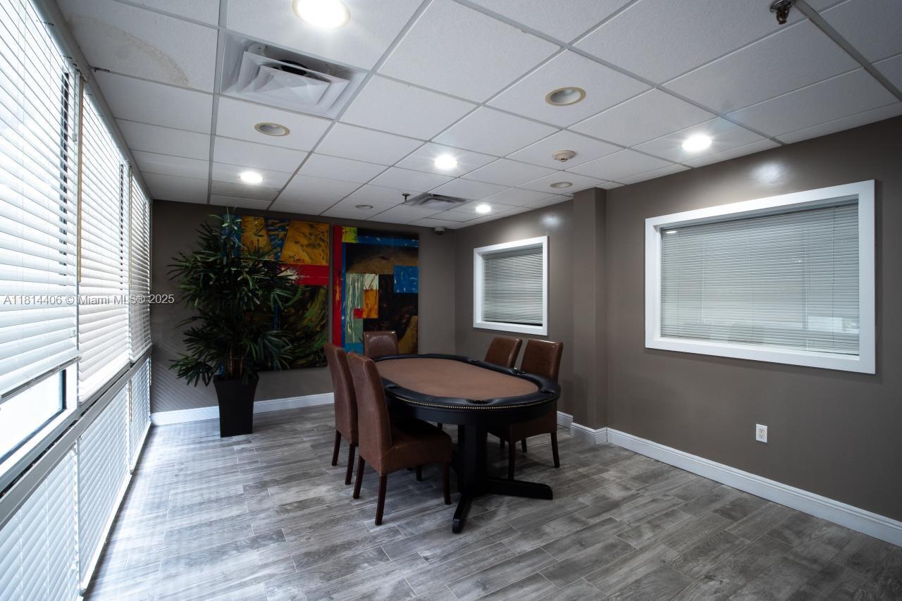 MADISON DOWNTOWN CONDO - Residential Lease