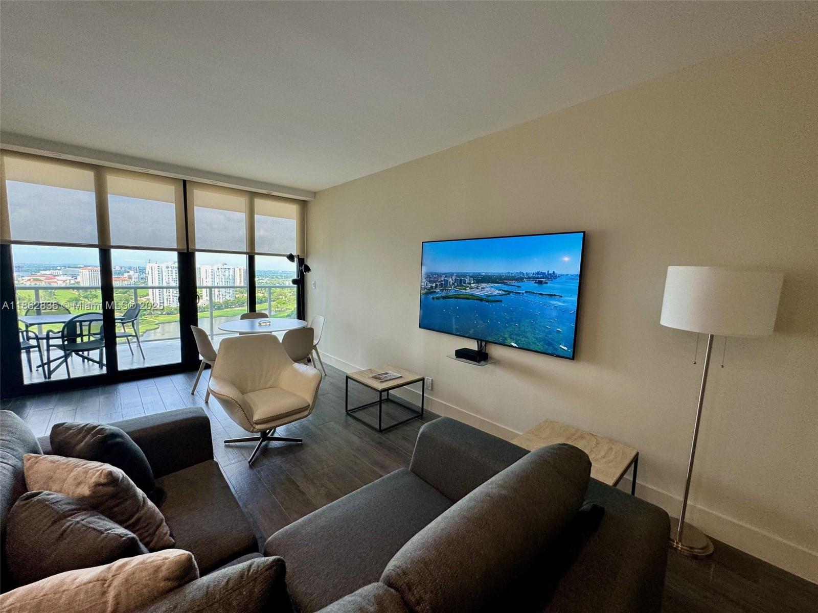 HAMPTONS WEST CONDO - Residential Lease