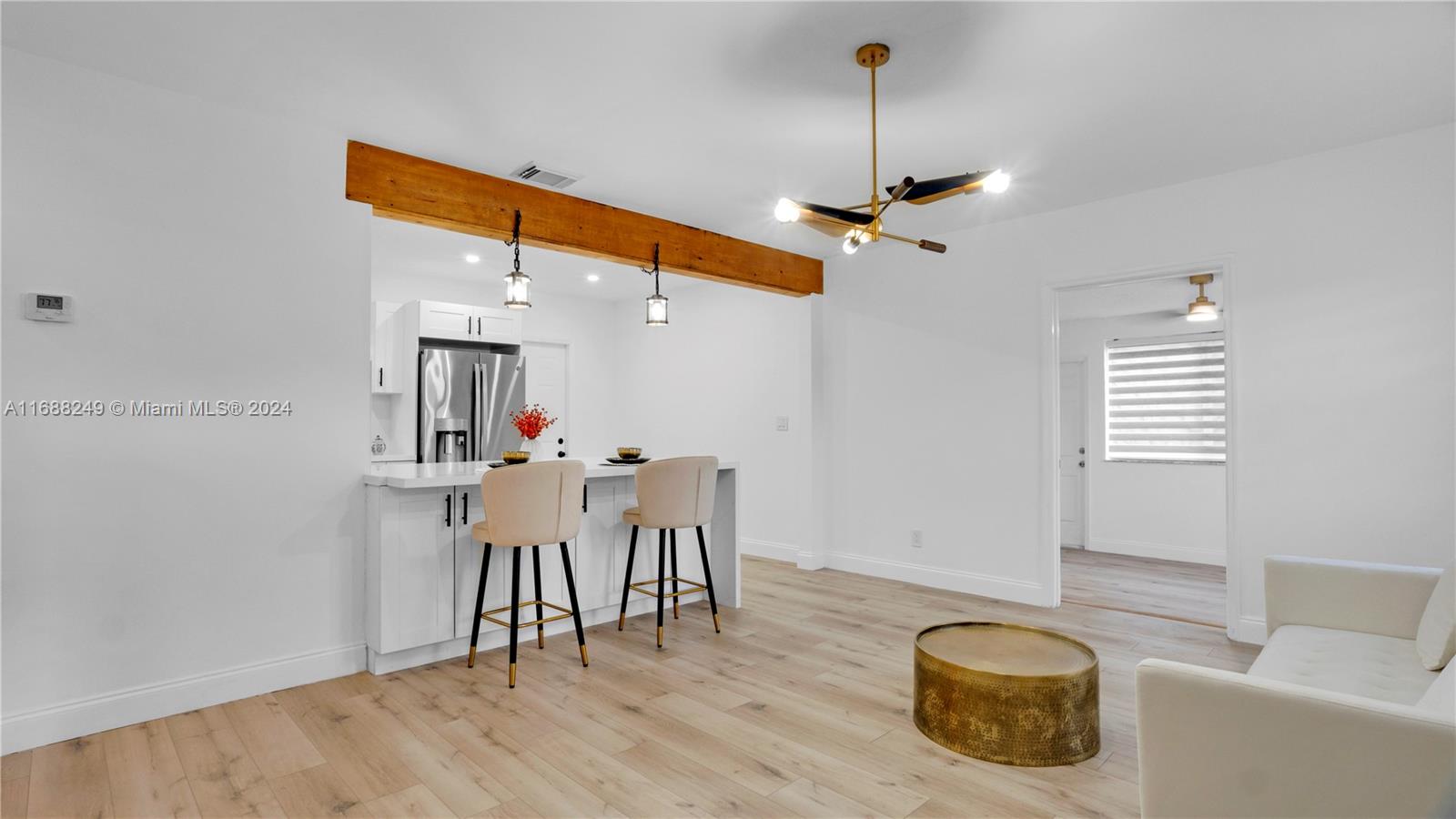 LAUDERDALE MANORS ADD - Residential