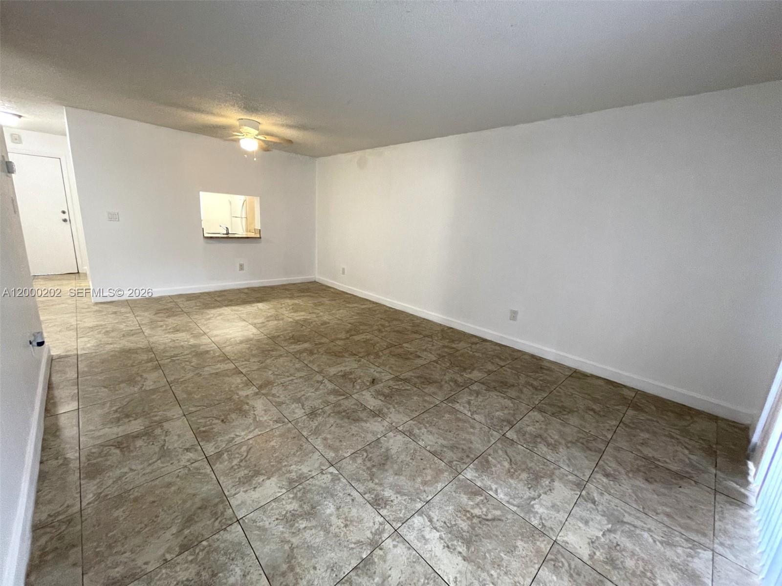 BROOKFIELD SQUARE CONDO - Residential Lease