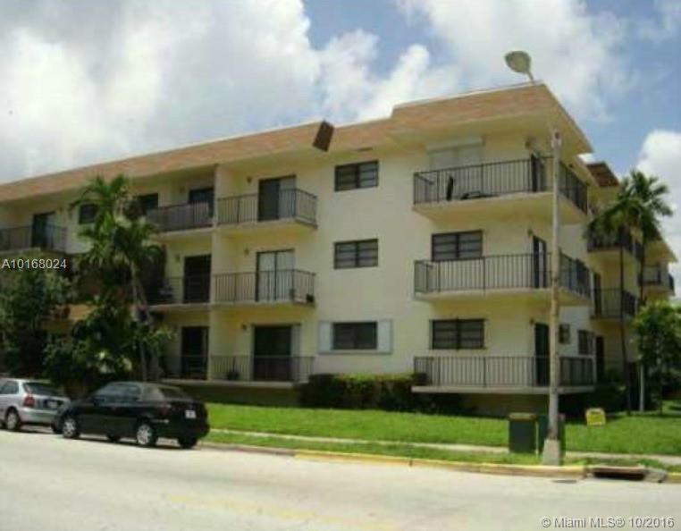 Very spacious and tastefully fully furnished 1 Bedroom Apartment in the heart of South Beach. Kitchen and Bathrooms are nicely updated with Italian Tiles. The apartment features a cozy balcony facing east, a covered and gated parking spot and secure lobby.