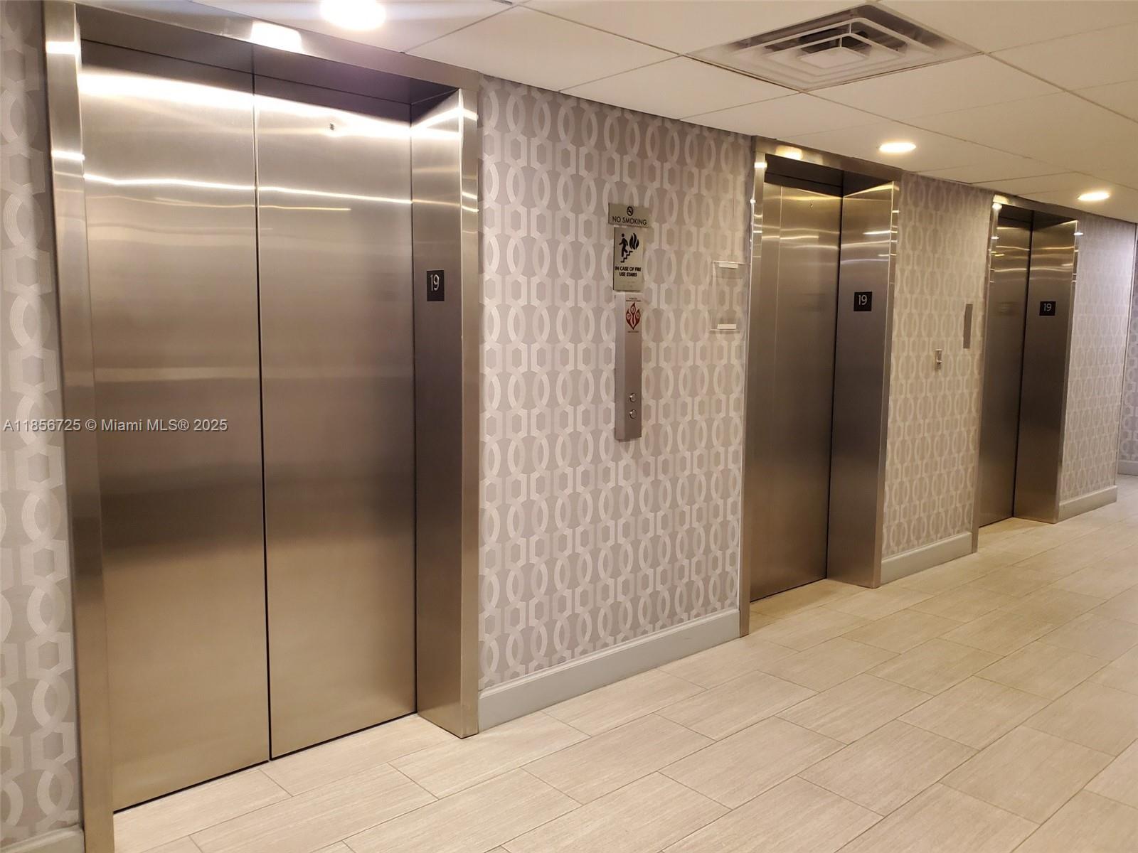 ARLEN HOUSE CONDO - Residential