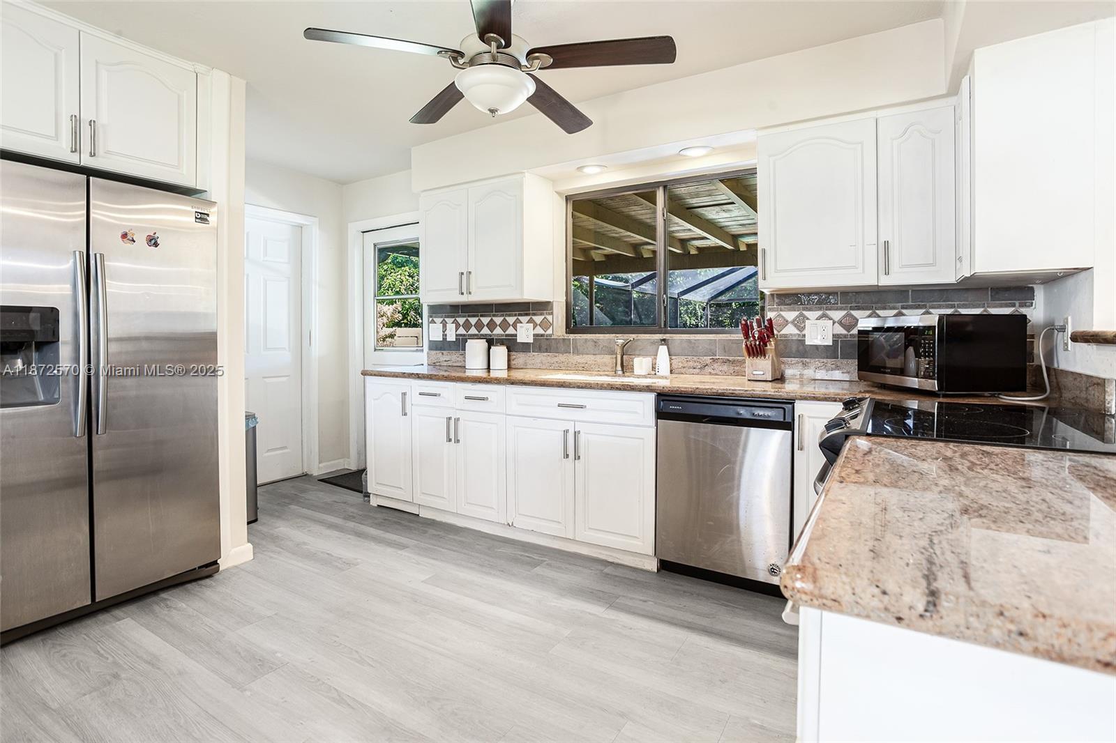 PLANTATION PARK THIRD ADD - Residential