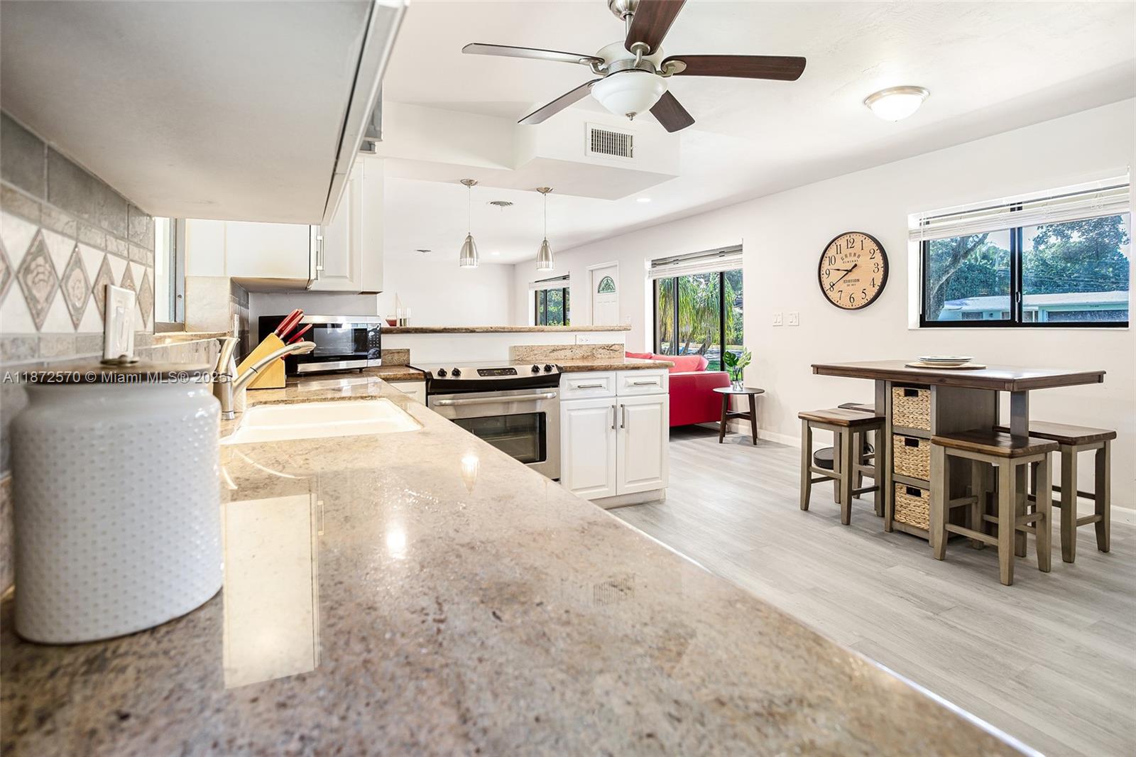 PLANTATION PARK THIRD ADD - Residential