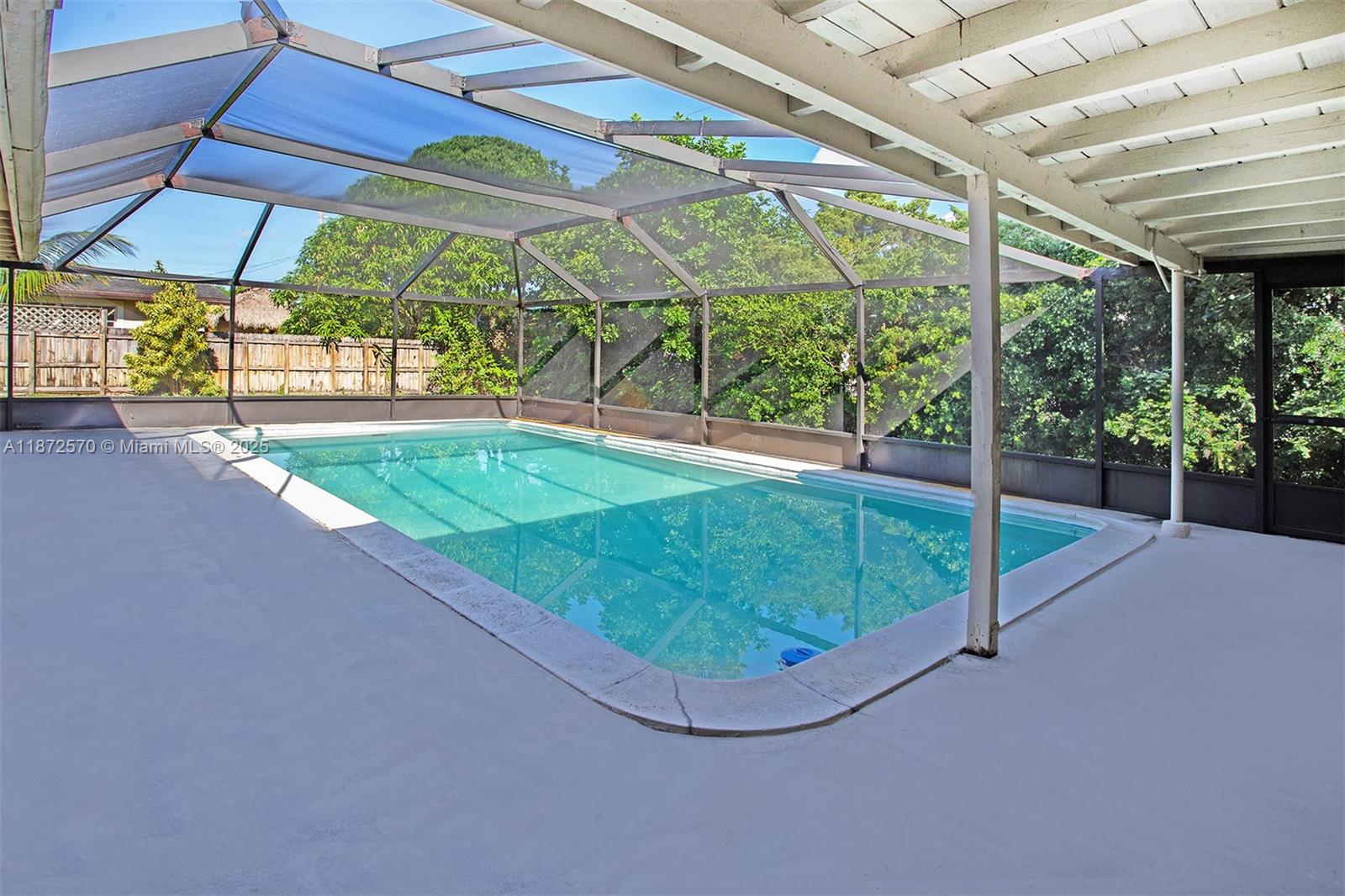 PLANTATION PARK THIRD ADD - Residential