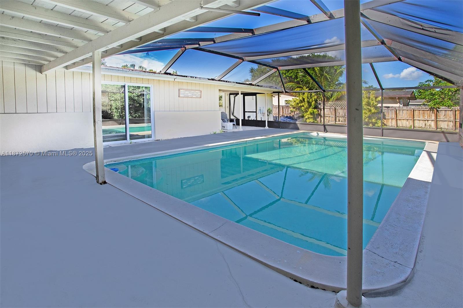 PLANTATION PARK THIRD ADD - Residential