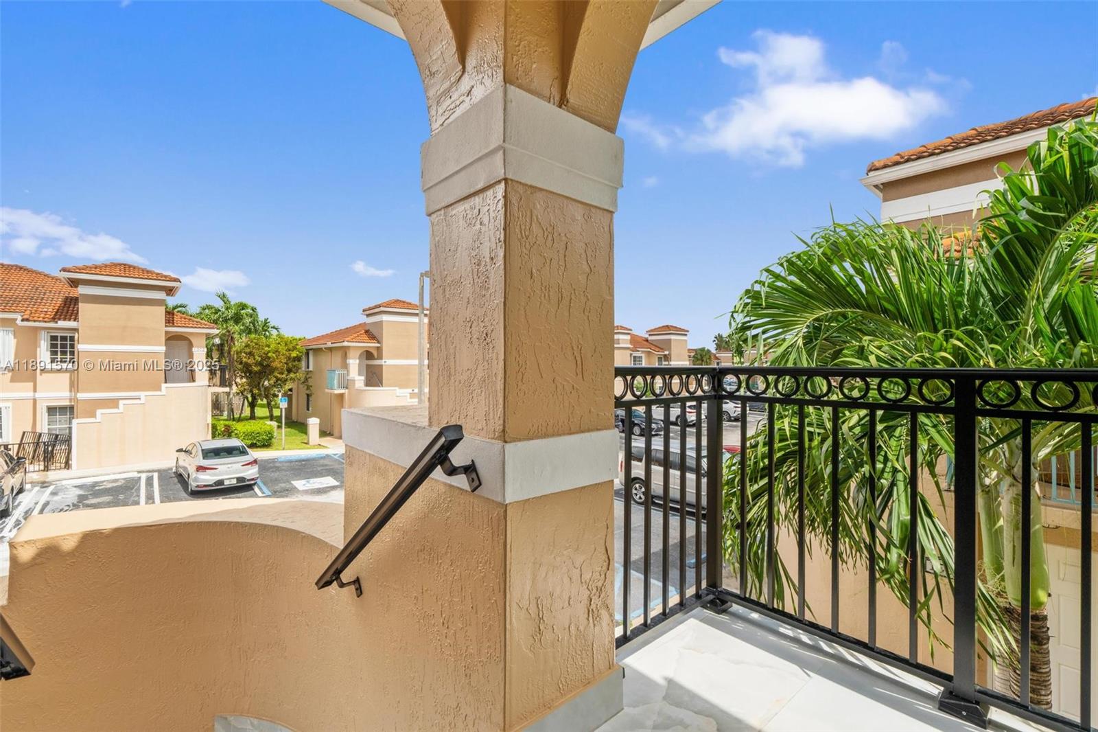 LAGO LINDO TOWNVILLAS CON - Residential Lease