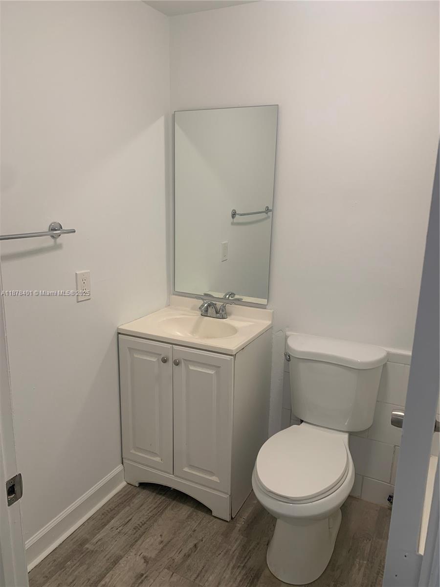 C GAB DOUGLAS SEC - Residential Lease