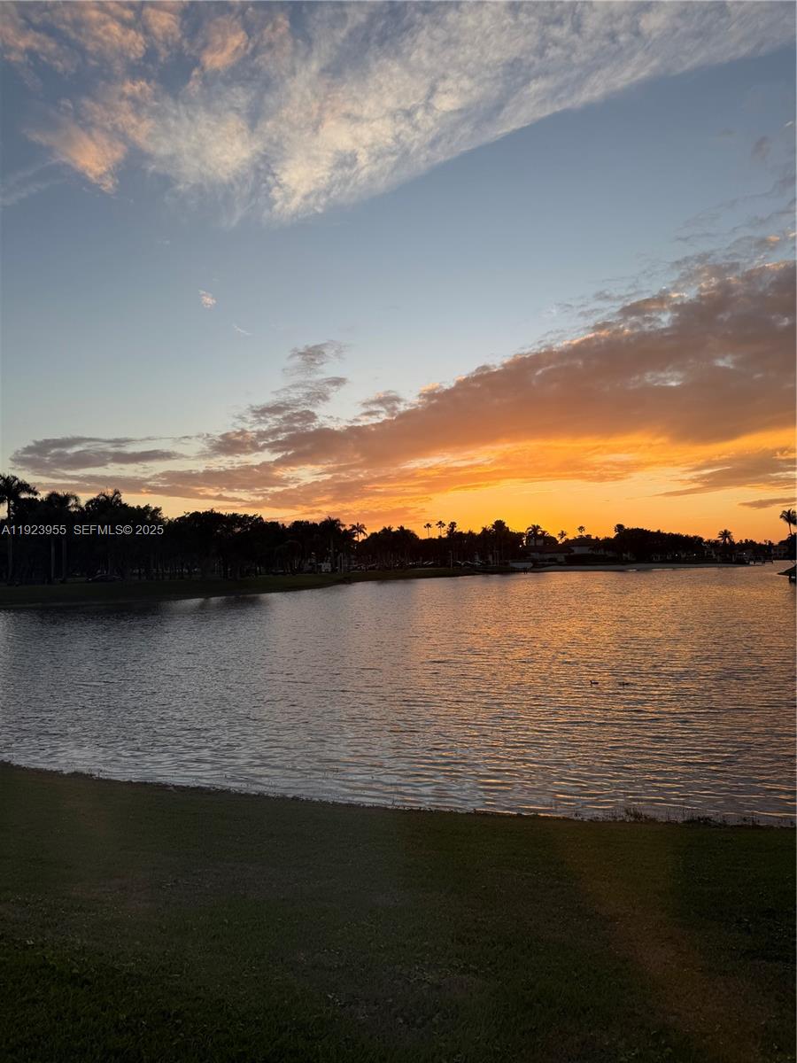 DORAL ISLES-ANTILLES - Residential