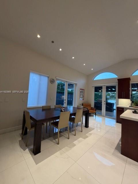 DORAL ISLES-ANTILLES - Residential