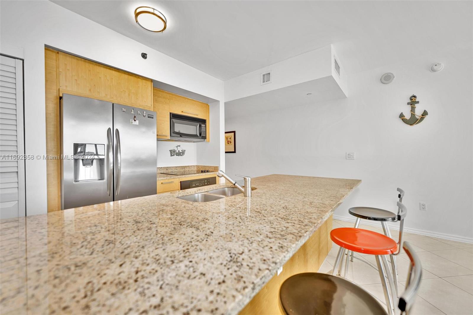 BEACH CLUB TWO CONDO - Residential Lease