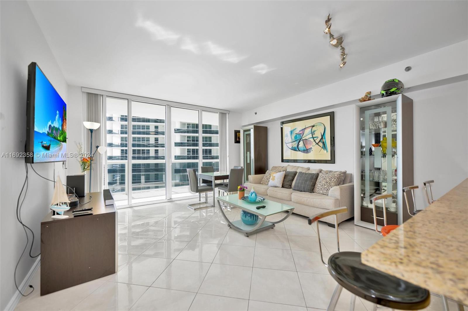 BEACH CLUB TWO CONDO - Residential Lease