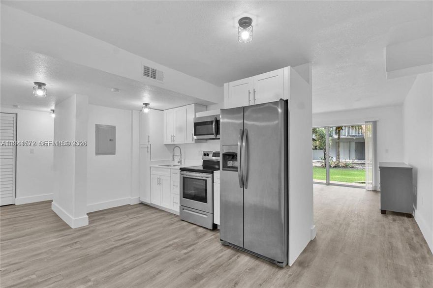 In the heart of Fontainebleau, this Beautiful 2-bedroom, 1.5-bathroom apartment features elegant laminate wood flooring, a generously sized master bedroom with a walk-in closet, an in unit washer and dryer, and a private balcony. Residents can enjoy the Beach Club’s fantastic amenities, including three pools, tennis courts, and a children’s playground all just minutes from major highways, shopping, and Miami International Airport. Embrace comfort, convenience, and a sense of community in one vibrant setting. Schedule your viewing today and discover your new home sweet home!