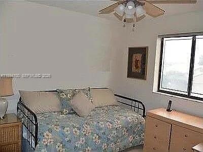 HAWKES BLUFF - Residential