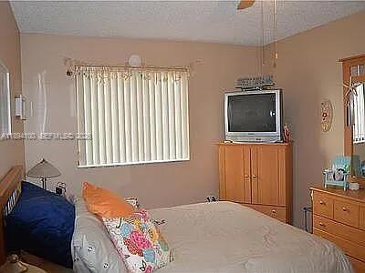 HAWKES BLUFF - Residential