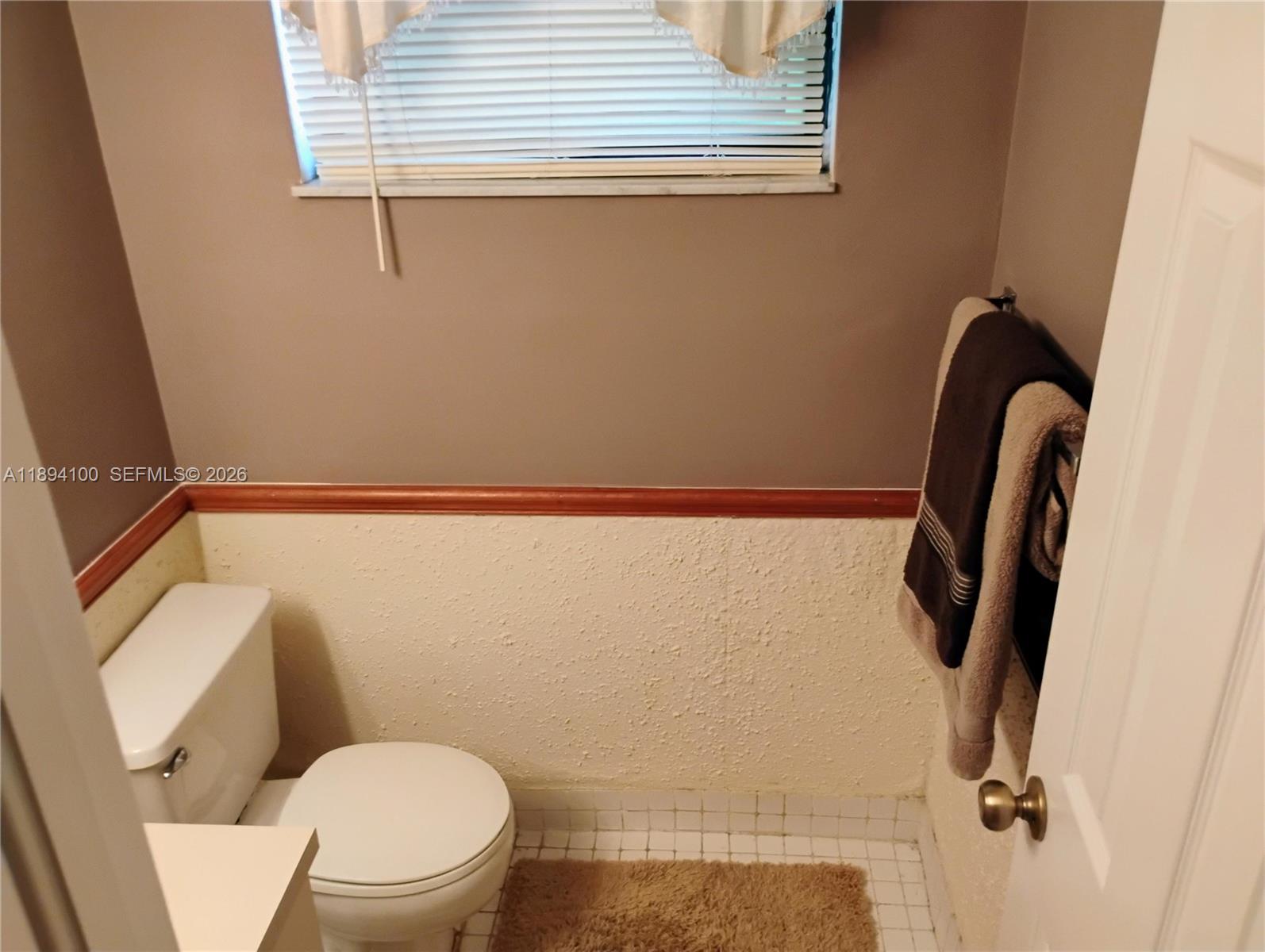 HAWKES BLUFF - Residential