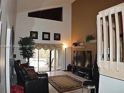 HAWKES BLUFF - Residential