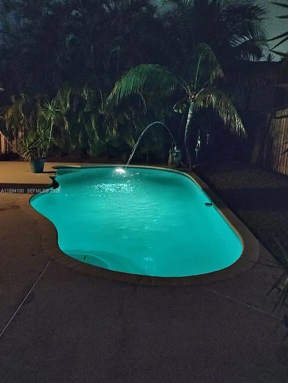 HAWKES BLUFF - Residential