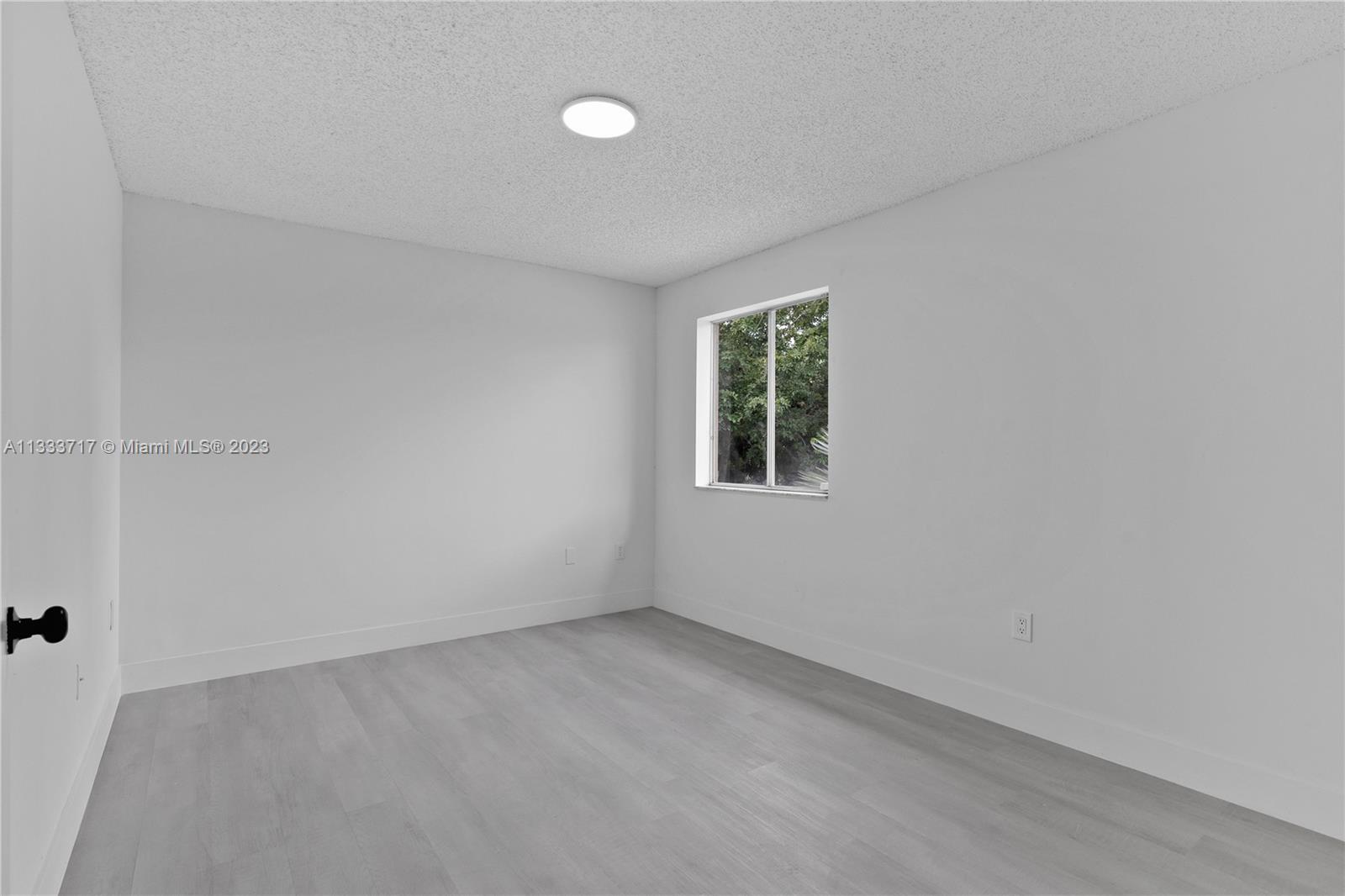 BISCAYNE POINT SOUTH - Residential