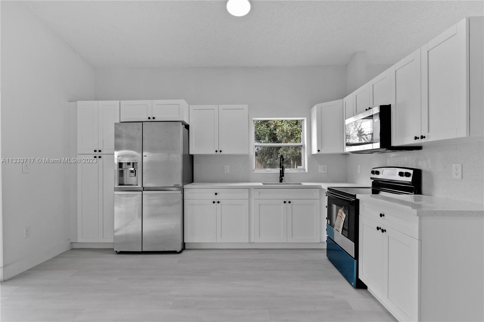 BISCAYNE POINT SOUTH - Residential