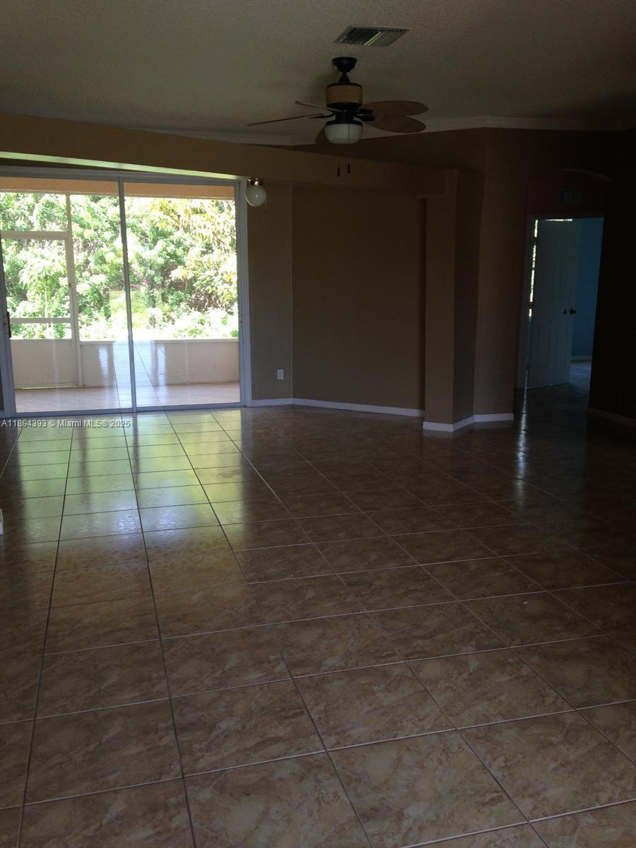 PORT ST LUCIE SECTION 33 - Residential Lease
