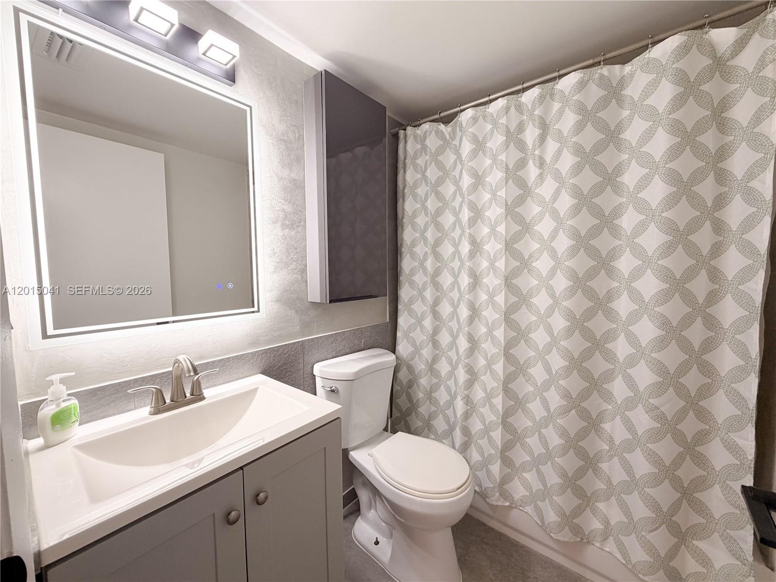 THE ROOSEVELT CONDO - Residential